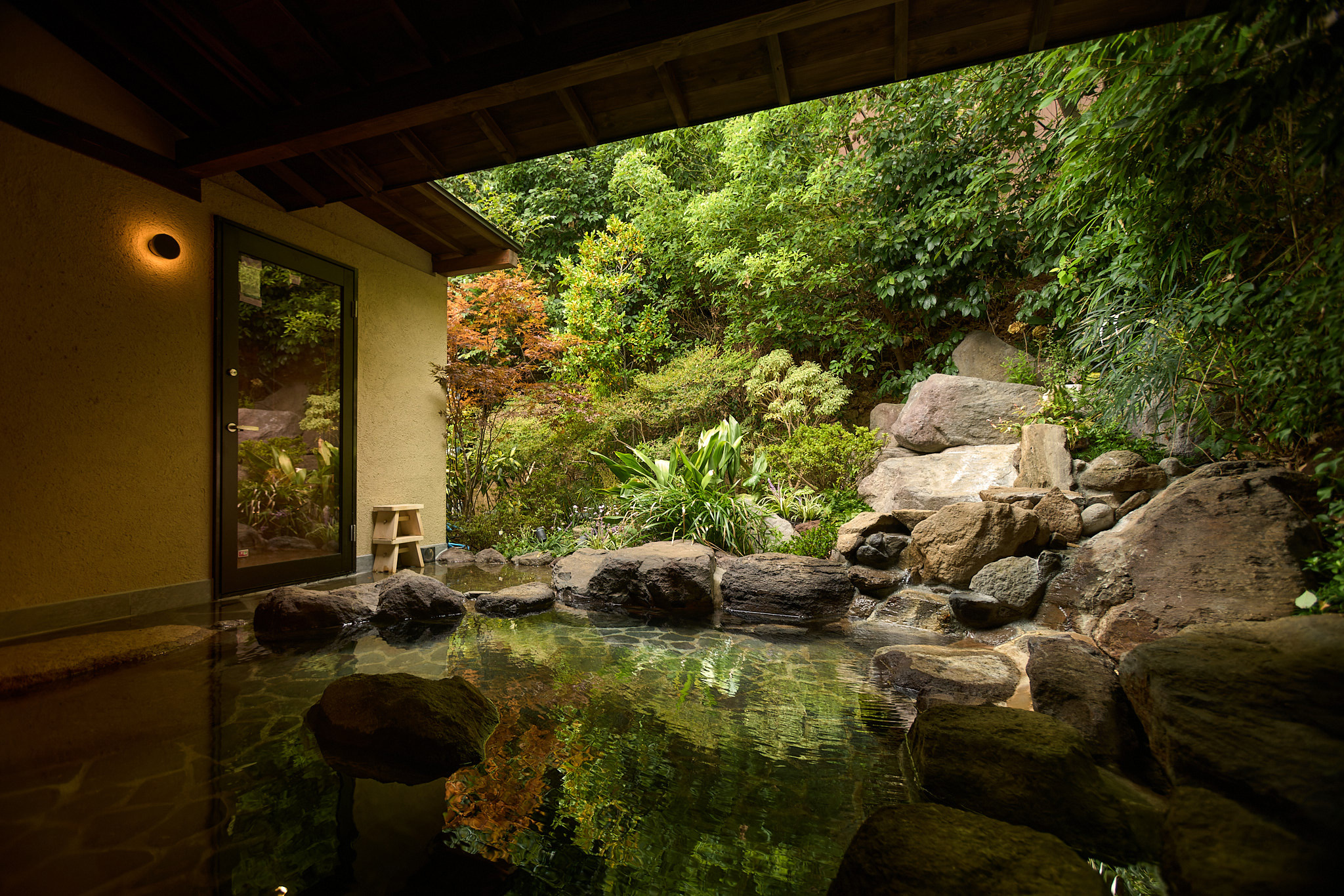 山荘露天風呂 山桜