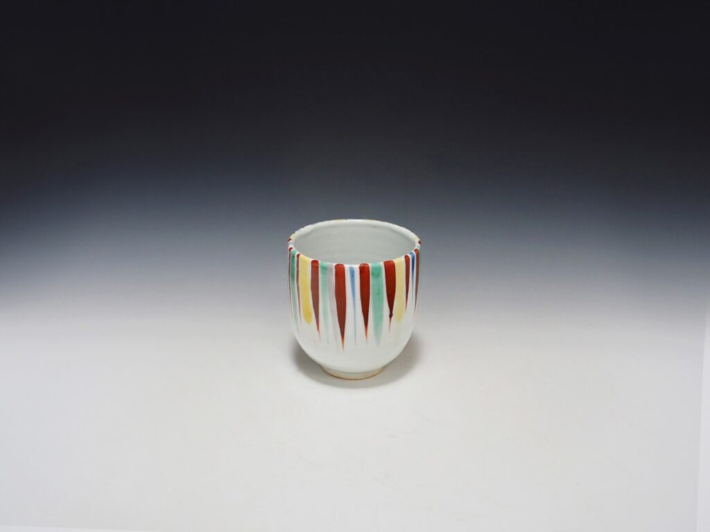 71.色絵兔草湯盌 （黒田箱）