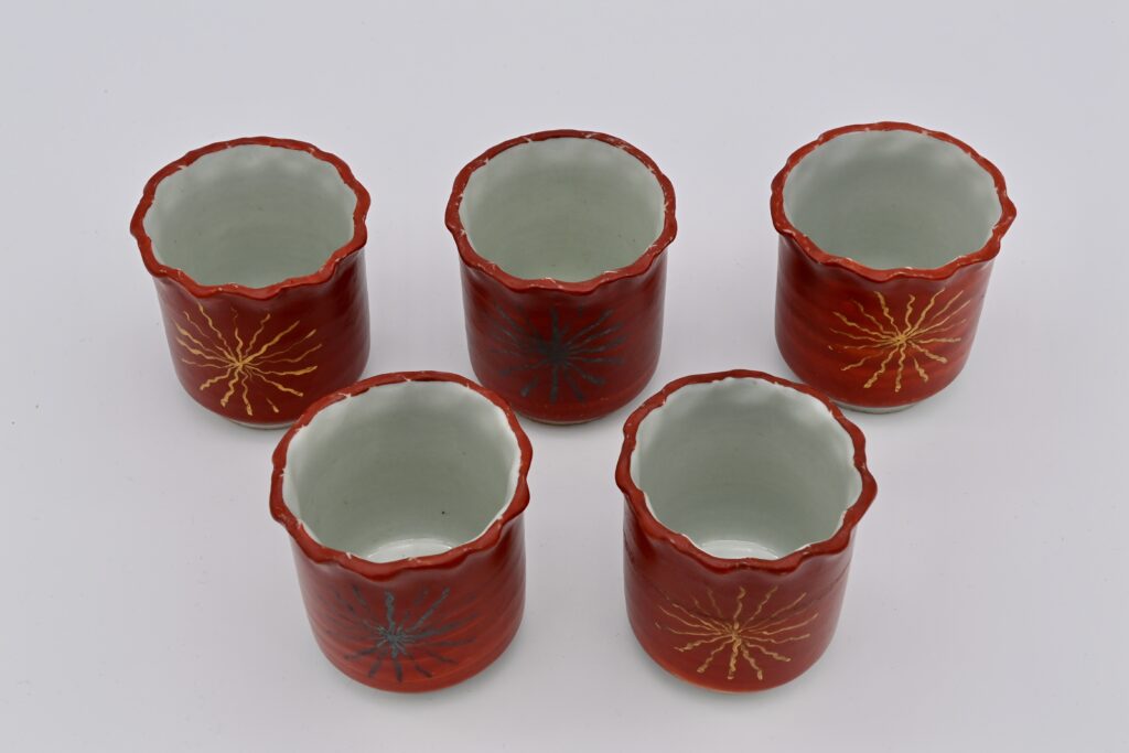 19.赤呉須輪花筒向付（5客揃）